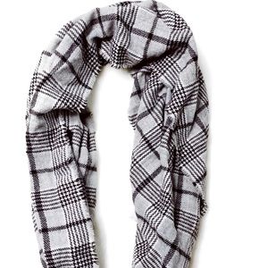 Plaid scarf